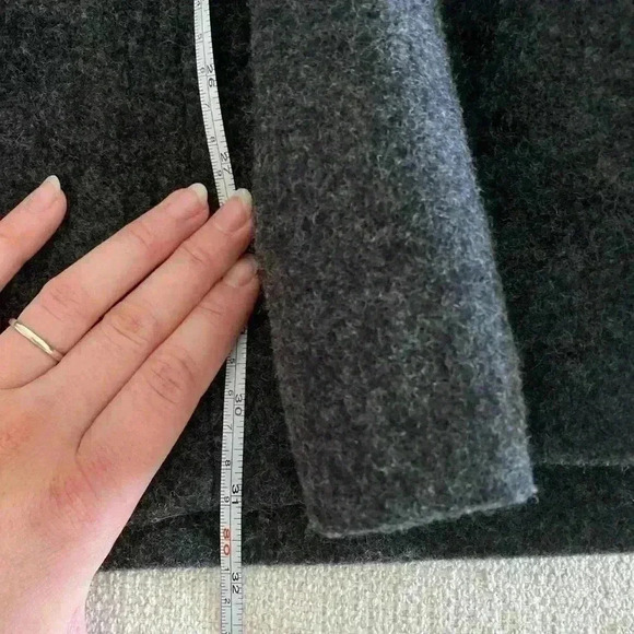 Rothschild Vintage 100% Wool Coat Girls Size 6X Gray with Black Velvet Trim - Picture 14 of 15